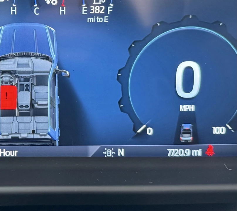 2025 Ford Super Duty 5th Gen - Image 12 of 19