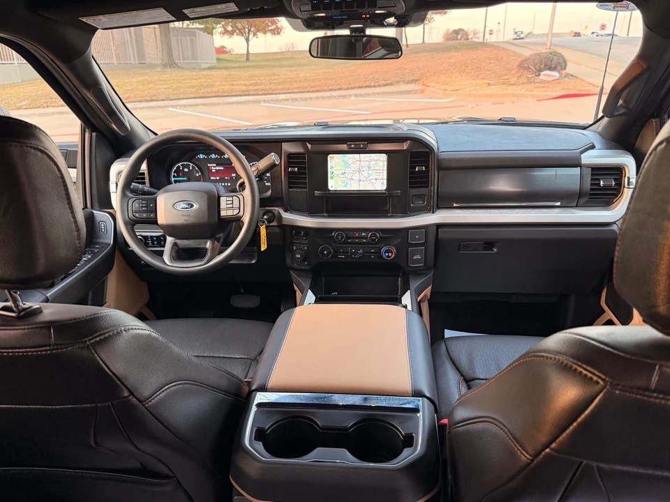 2025 Ford Super Duty 5th Gen - Image 15 of 20