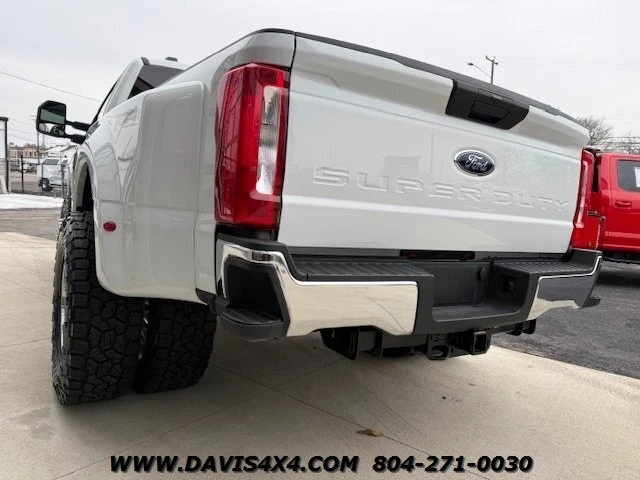 2025 Ford Super Duty 5th Gen - Image 13 of 21