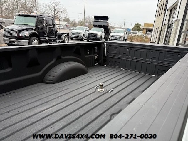 2025 Ford Super Duty 5th Gen - Image 20 of 21