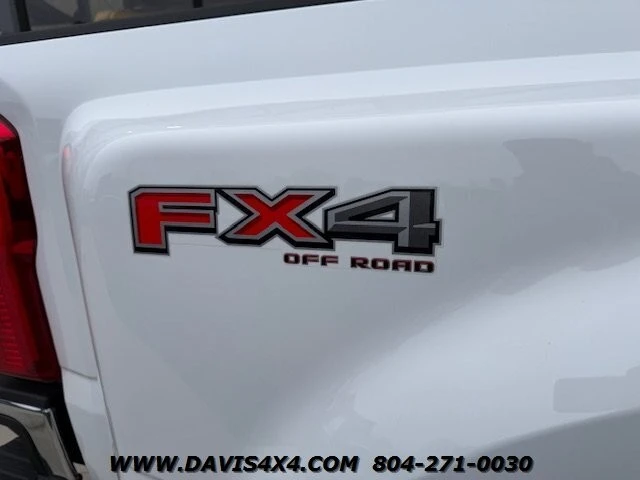 2025 Ford Super Duty 5th Gen - Image 10 of 21