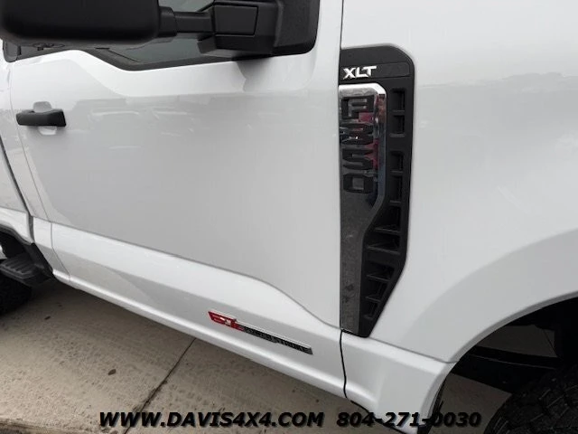 2025 Ford Super Duty 5th Gen - Image 5 of 21