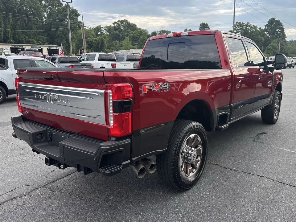 2025 Ford Super Duty 5th Gen - Image 6 of 31
