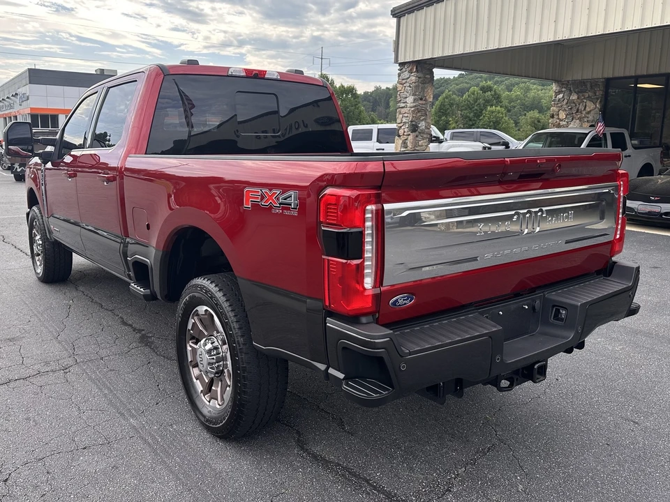 2025 Ford Super Duty 5th Gen - Image 8 of 31