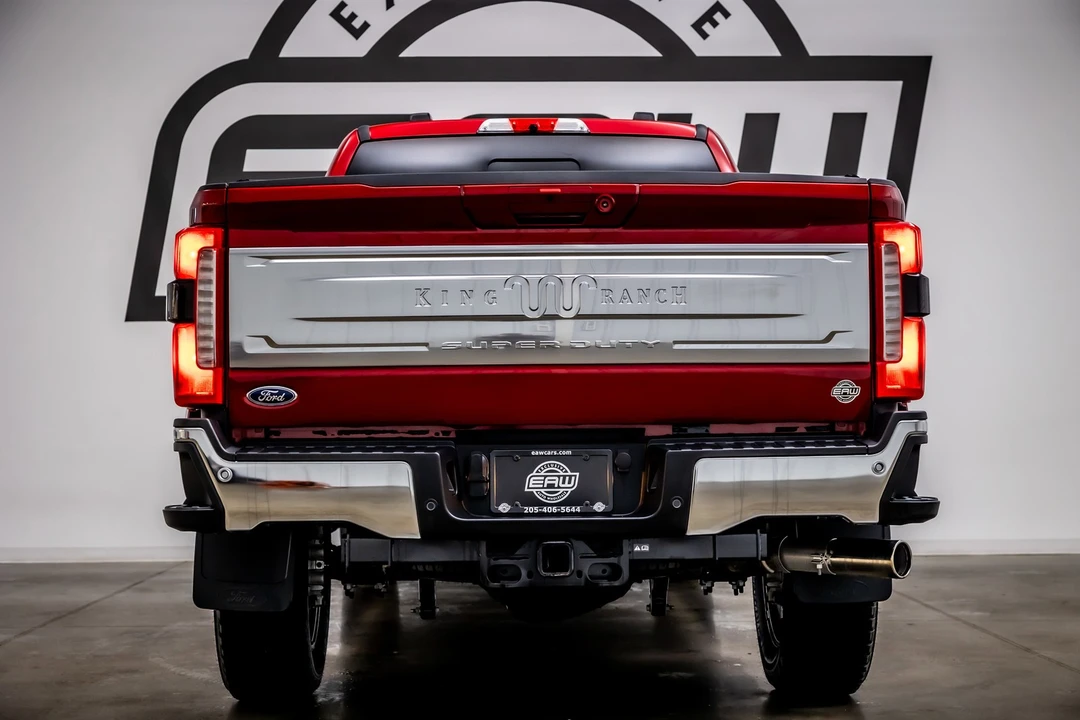 2025 Ford Super Duty 5th Gen - Image 11 of 12