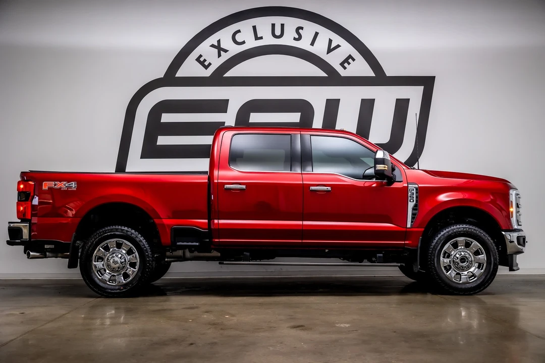 2025 Ford Super Duty 5th Gen - Image 9 of 12