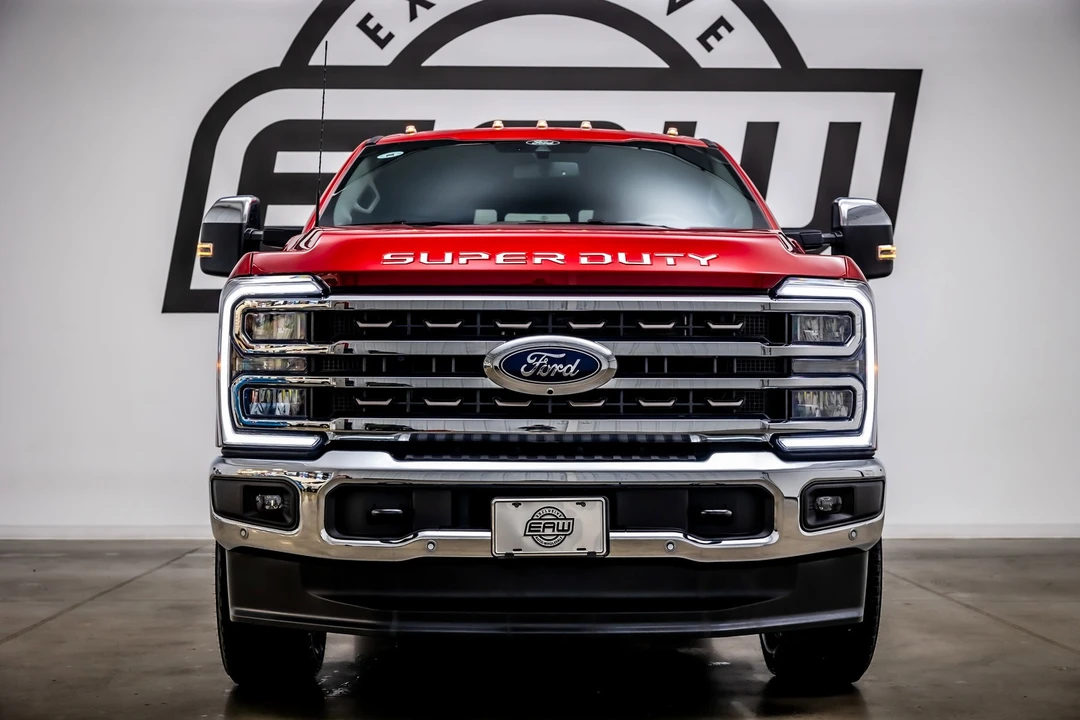 2025 Ford Super Duty 5th Gen - Image 3 of 12