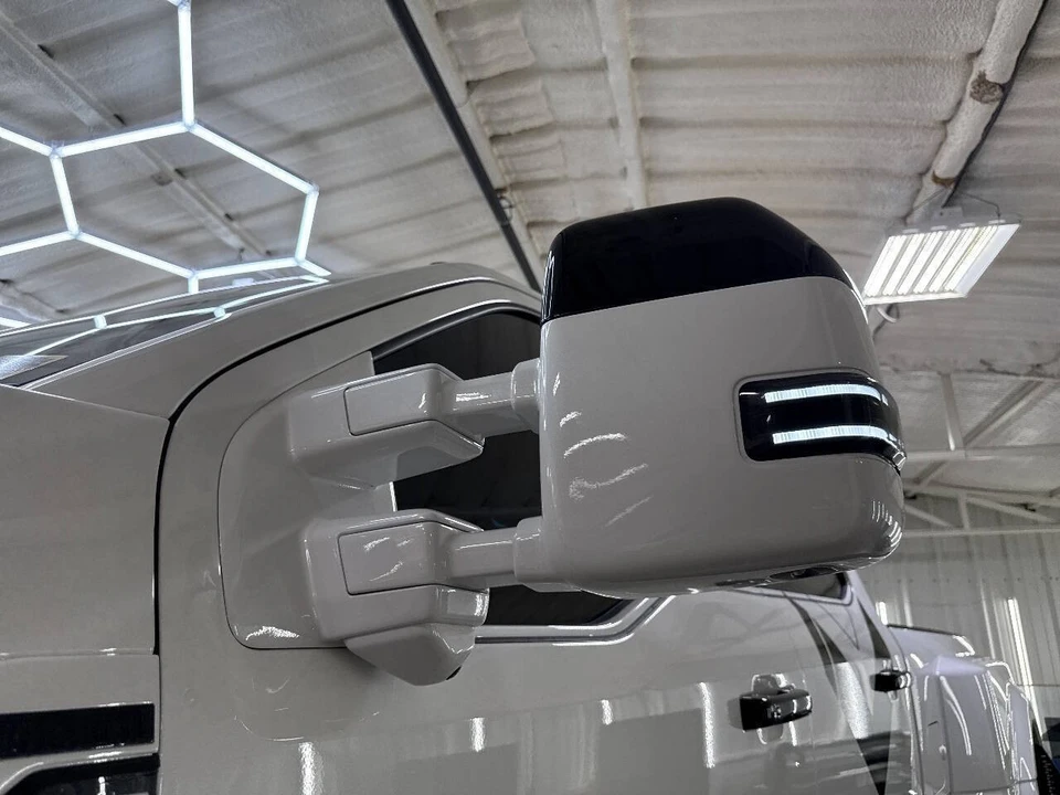 2025 Ford Super Duty 5th Gen - Image 18 of 31