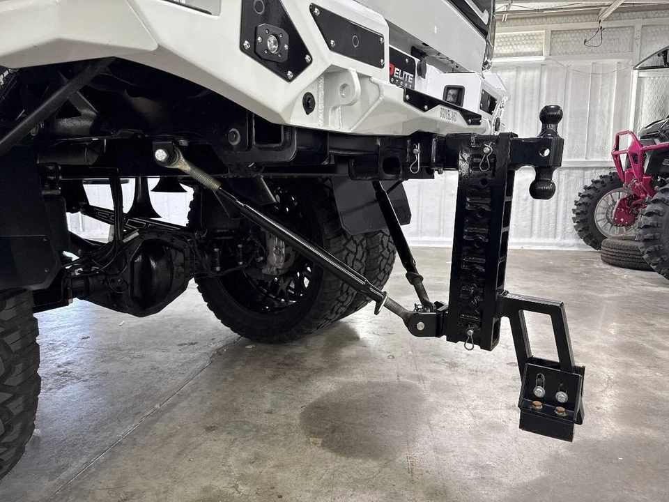 2025 Ford Super Duty 5th Gen - Image 27 of 31