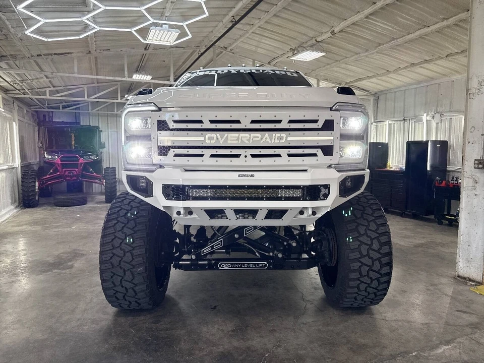 2025 Ford Super Duty 5th Gen - Image 10 of 31