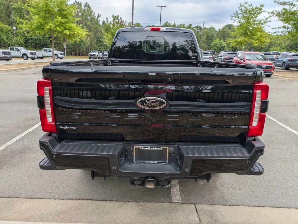 2025 Ford Super Duty 5th Gen - Image 5 of 31