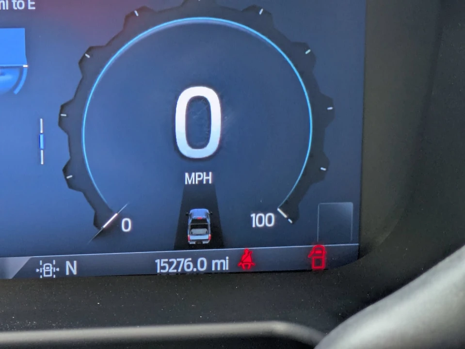 2025 Ford Super Duty 5th Gen - Image 23 of 31