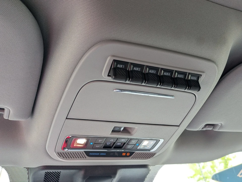 2025 Ford Super Duty 5th Gen - Image 29 of 31