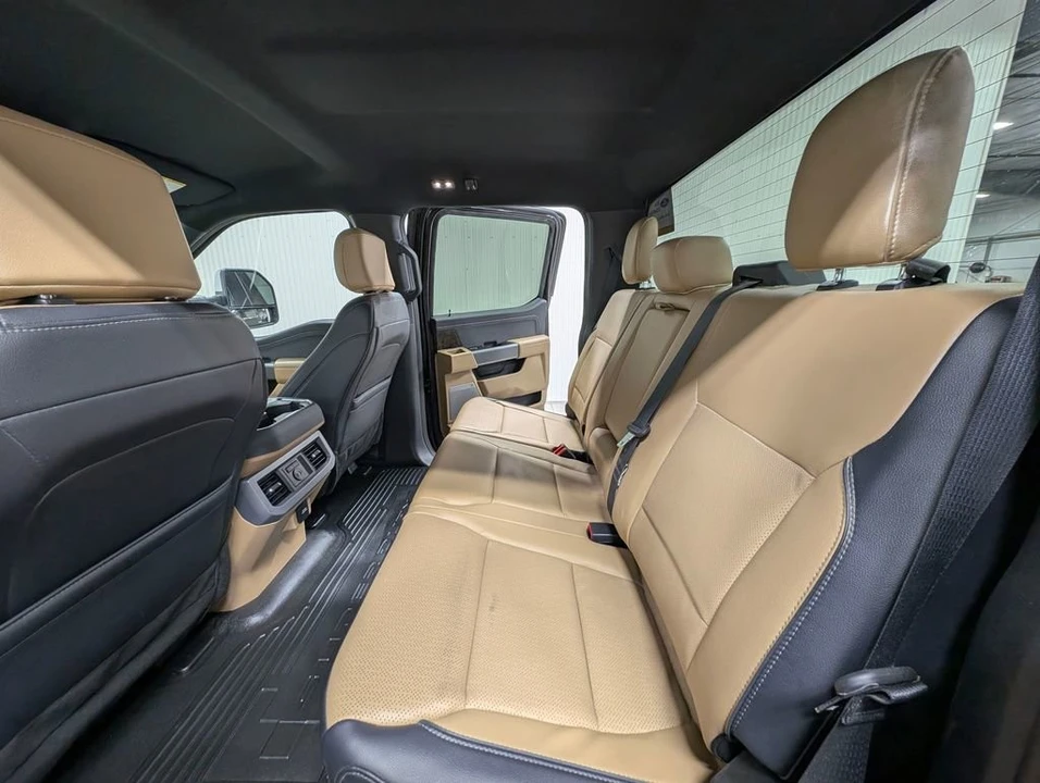 2025 Ford Super Duty 5th Gen - Image 18 of 31