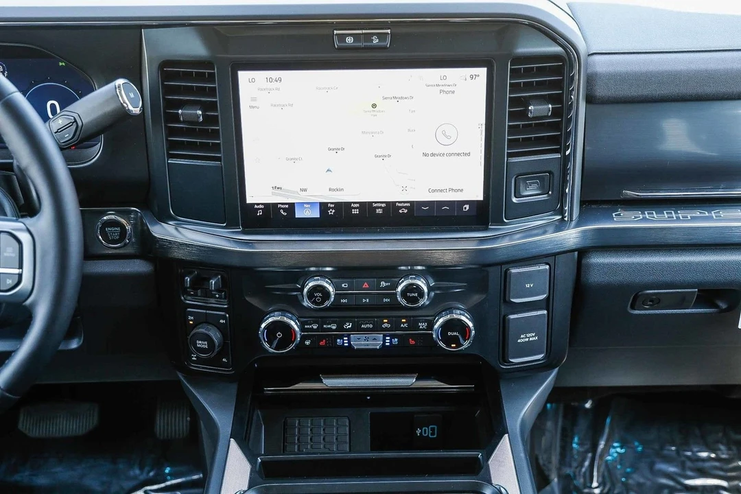 2025 Ford Super Duty 5th Gen - Image 11 of 31