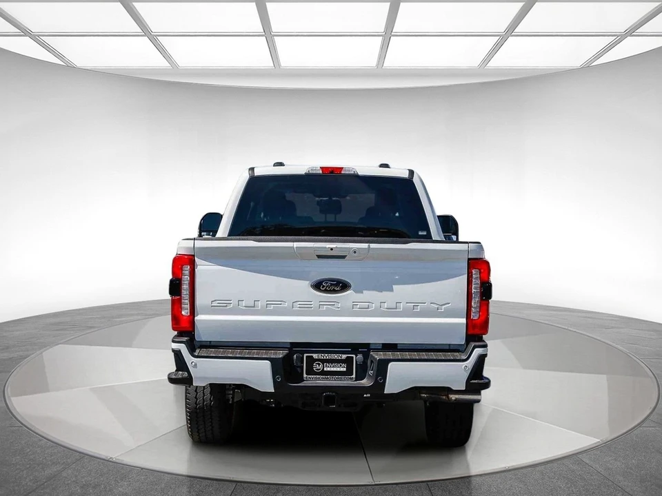 2025 Ford Super Duty 5th Gen - Image 3 of 31