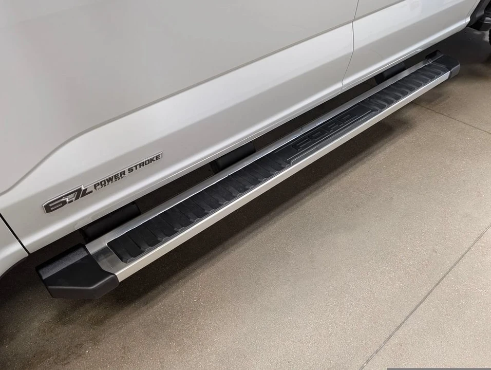 2025 Ford Super Duty 5th Gen - Image 22 of 31