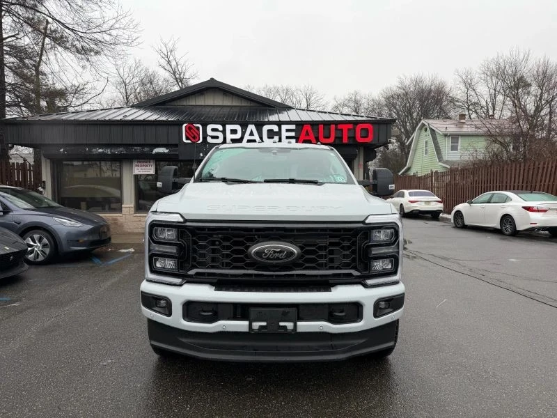 2025 Ford Super Duty 5th Gen - Image 2 of 12