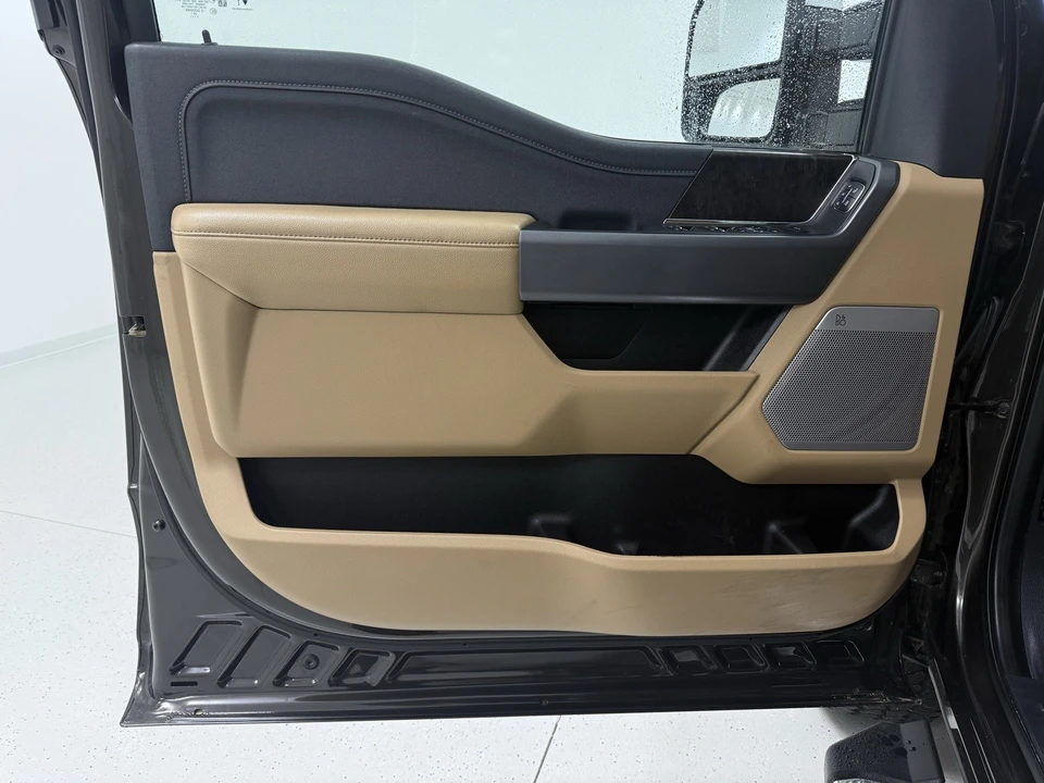 2025 Ford Super Duty 5th Gen - Image 14 of 21