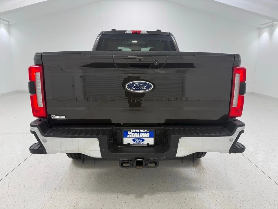 2025 Ford Super Duty 5th Gen - Image 7 of 21