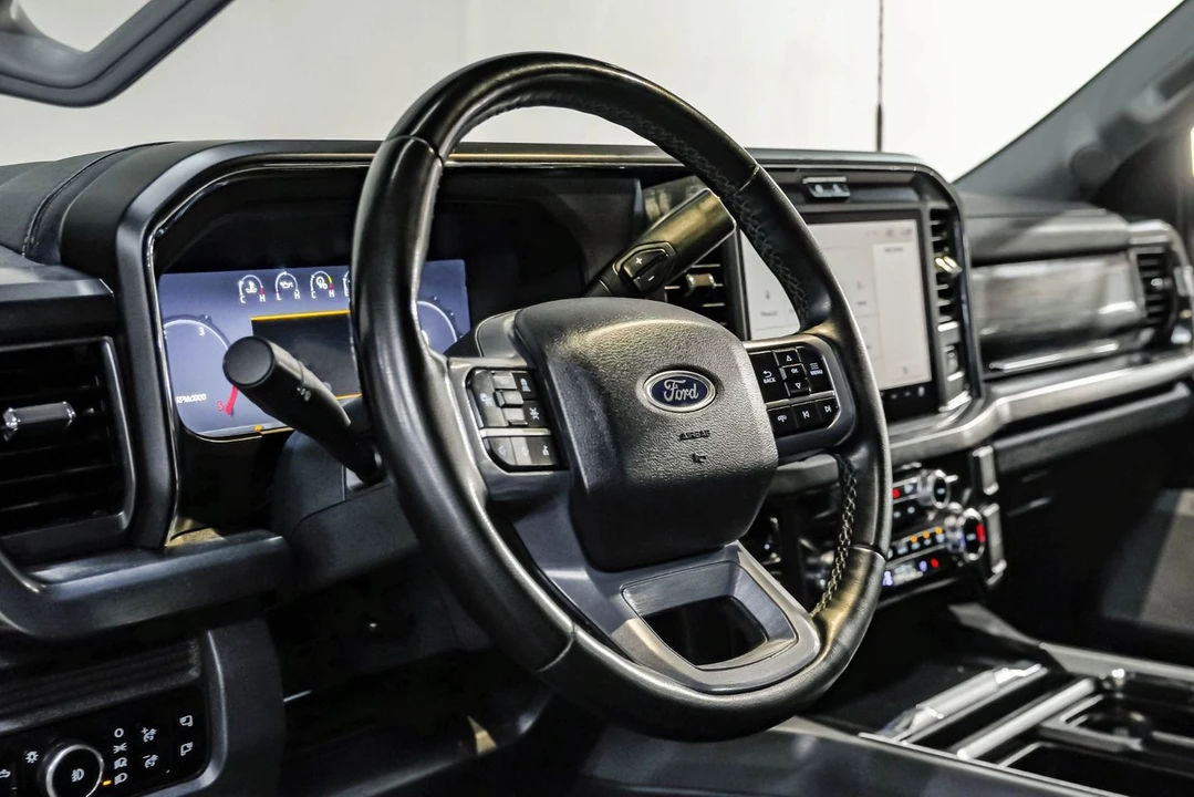 2025 Ford Super Duty 5th Gen - Image 23 of 31