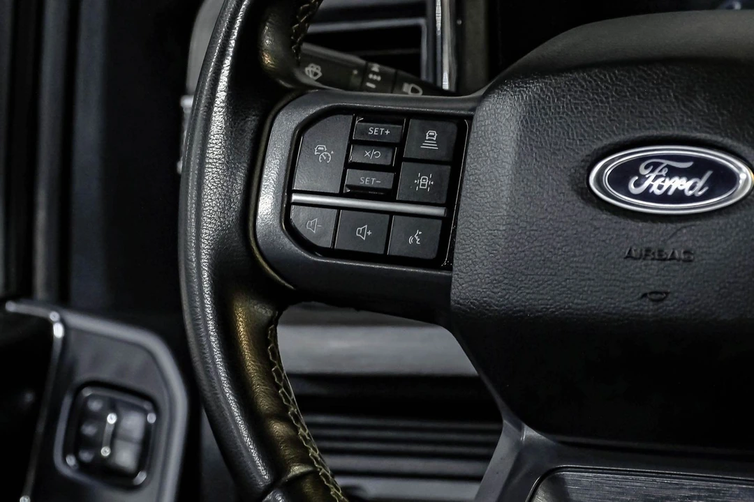 2025 Ford Super Duty 5th Gen - Image 24 of 31