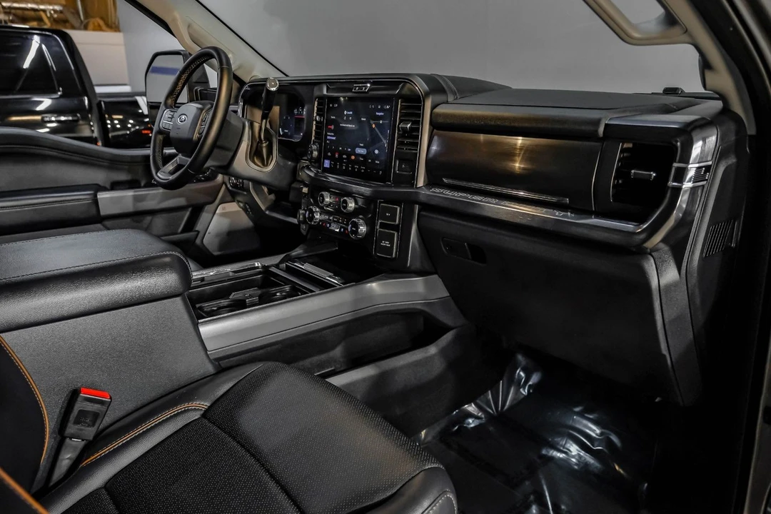 2025 Ford Super Duty 5th Gen - Image 19 of 21