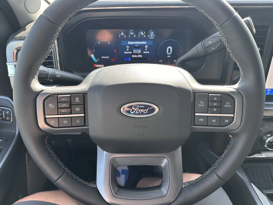 2025 Ford Super Duty 5th Gen - Image 23 of 31