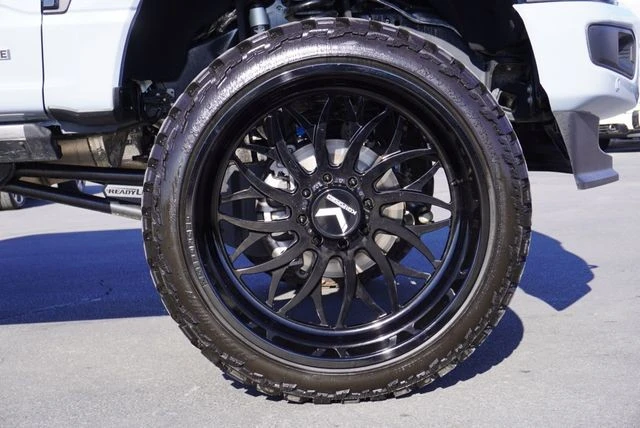 2025 Ford Super Duty 5th Gen - Image 18 of 21