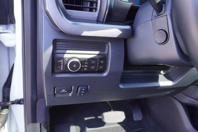 2025 Ford Super Duty 5th Gen - Image 30 of 31