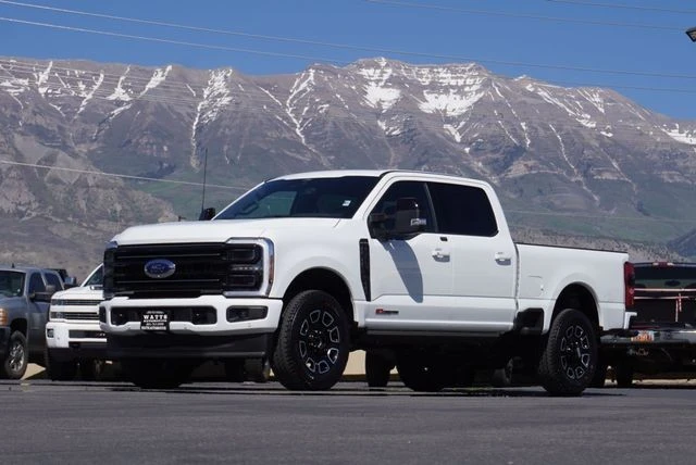 2025 Ford Super Duty 5th Gen - Image 3 of 31
