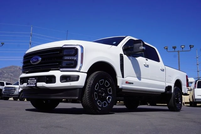 2025 Ford Super Duty 5th Gen - Image 7 of 31