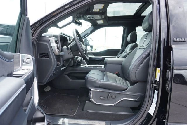 2025 Ford Super Duty 5th Gen - Image 25 of 31