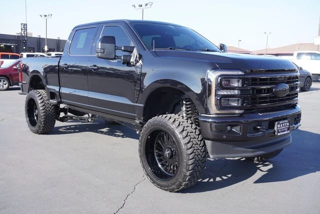 2025 Ford Super Duty 5th Gen - Image 16 of 21