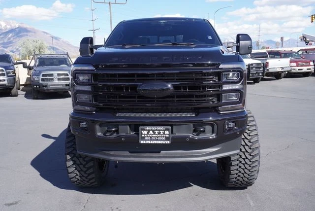 2025 Ford Super Duty 5th Gen - Image 7 of 31