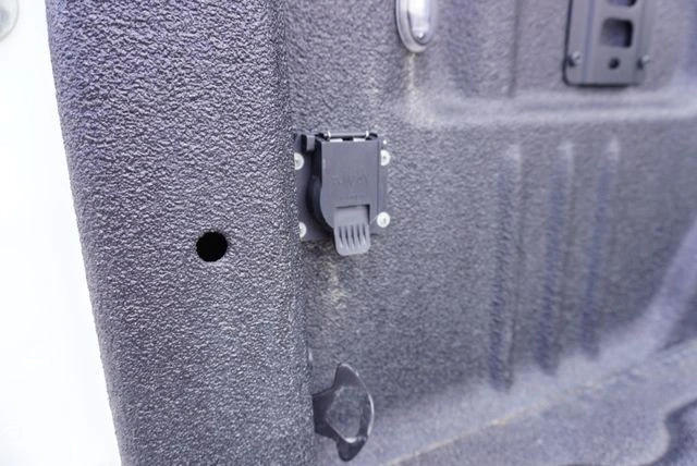 2025 Ford Super Duty 5th Gen - Image 13 of 31
