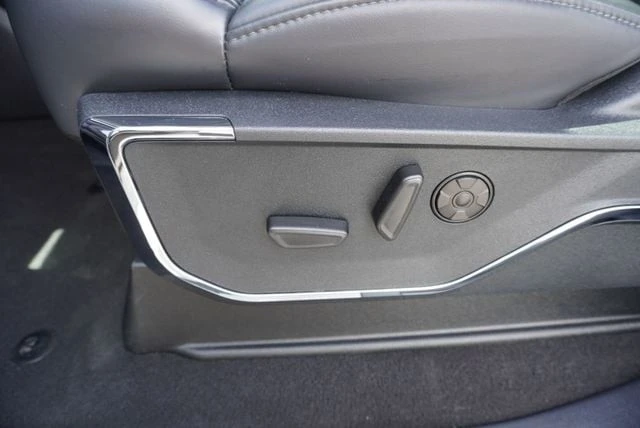 2025 Ford Super Duty 5th Gen - Image 30 of 31