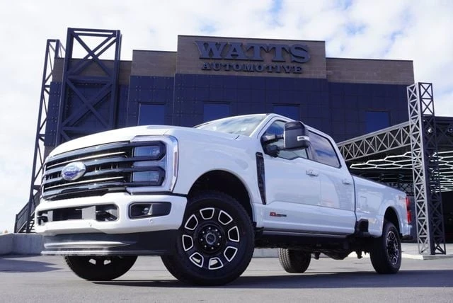 2025 Ford Super Duty 5th Gen - Image 3 of 21