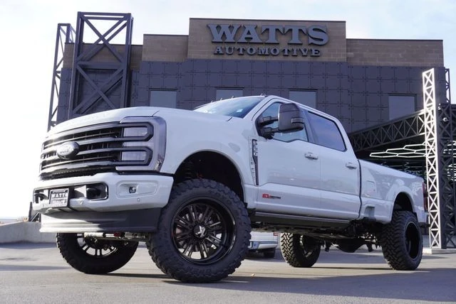 2025 Ford Super Duty 5th Gen - Image 3 of 21