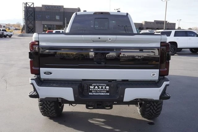 2025 Ford Super Duty 5th Gen - Image 9 of 21