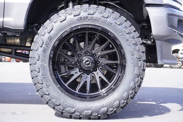 2025 Ford Super Duty 5th Gen - Image 18 of 31