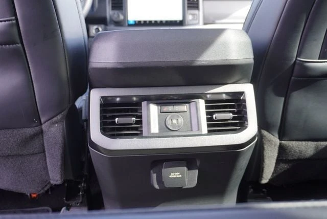 2025 Ford Super Duty 5th Gen - Image 26 of 31