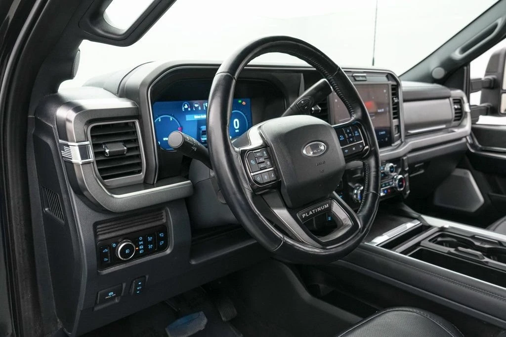 2025 Ford Super Duty 5th Gen - Image 15 of 21