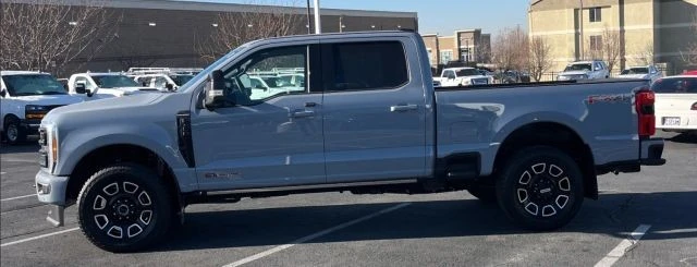2025 Ford Super Duty 5th Gen - Image 3 of 8