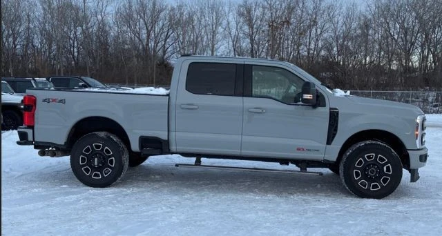 2025 Ford Super Duty 5th Gen - Image 8 of 10