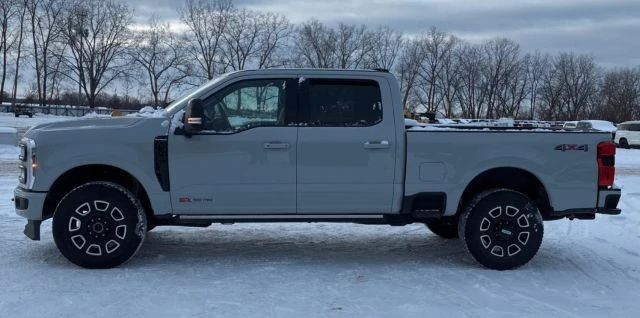 2025 Ford Super Duty 5th Gen - Image 10 of 10