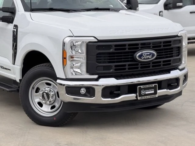 2025 Ford Super Duty 5th Gen - Image 3 of 12