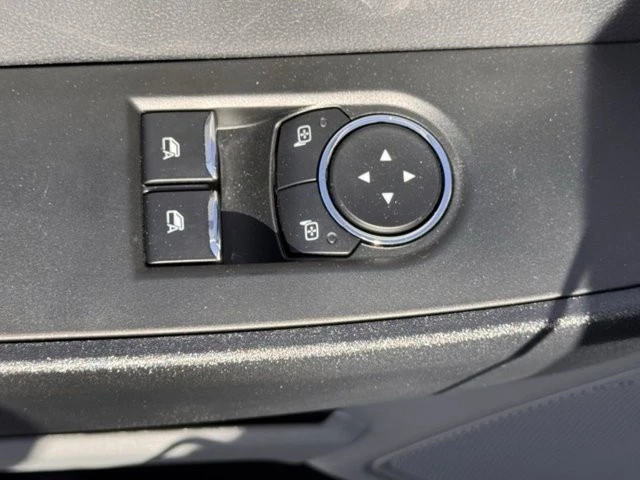 2025 Ford Super Duty 5th Gen - Image 16 of 21