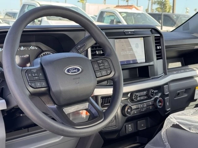 2025 Ford Super Duty 5th Gen - Image 23 of 24