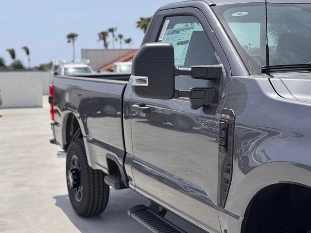 2025 Ford Super Duty 5th Gen - Image 5 of 12